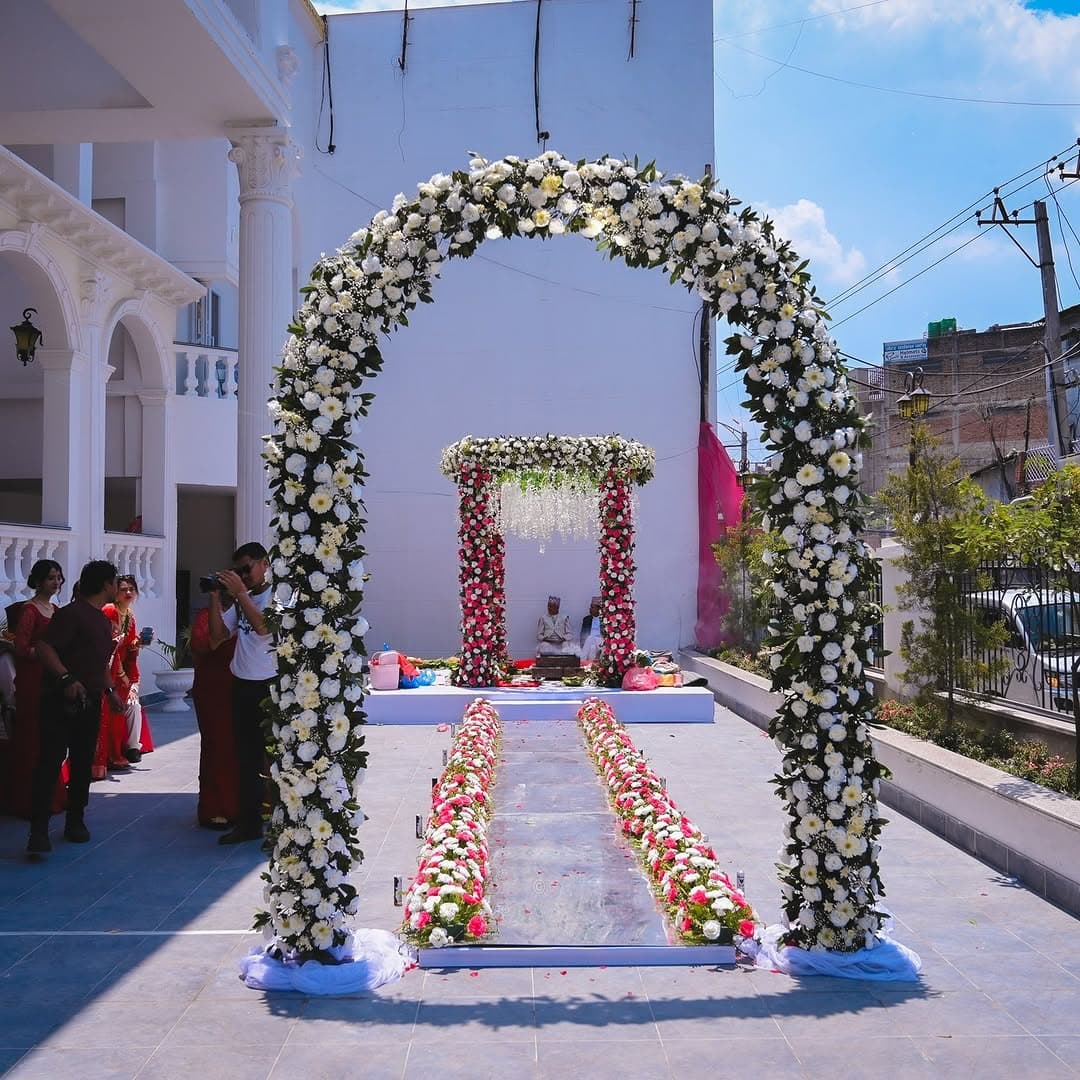 Queens Palace Gallery 7